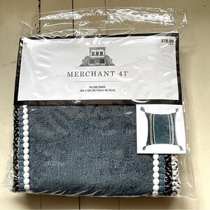 MERCHANT 41 Pillow Cover Zippered 18" Square Blue And White NWT
